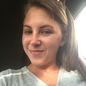 Meet your Posher, Kelli